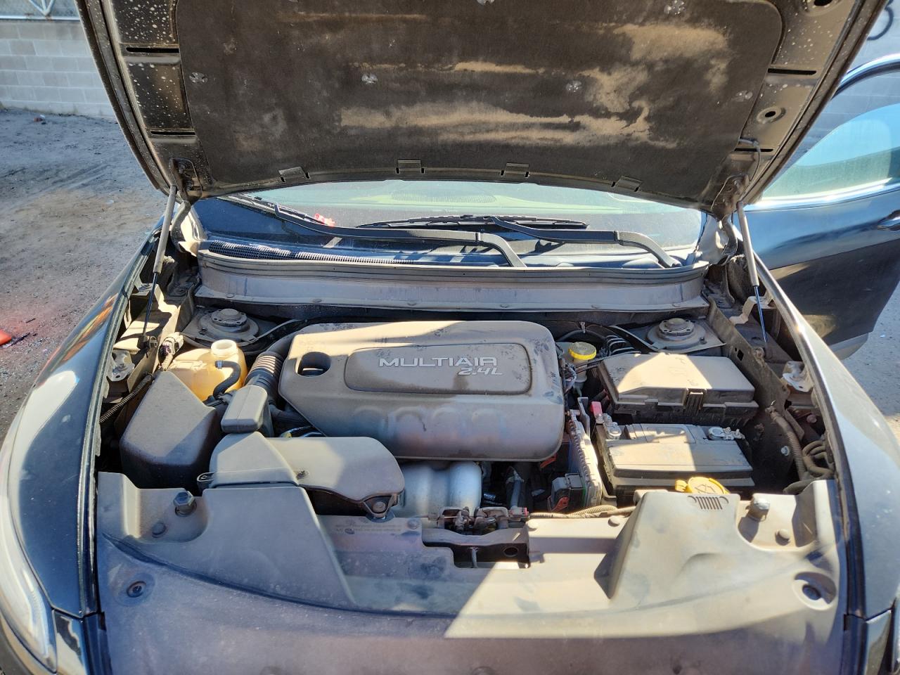 2017 Jeep Cherokee Latitude VIN: 1C4PJLCB1HW548852 Lot: 91798825