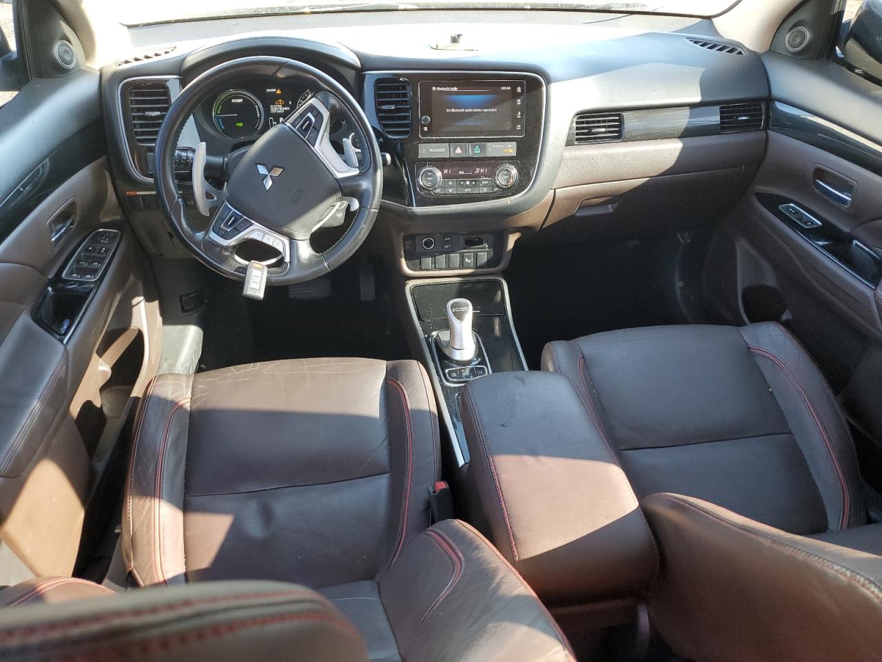 2018 Mitsubishi Outlander Se VIN: JA4J24A56JZ028389 Lot: 90719365