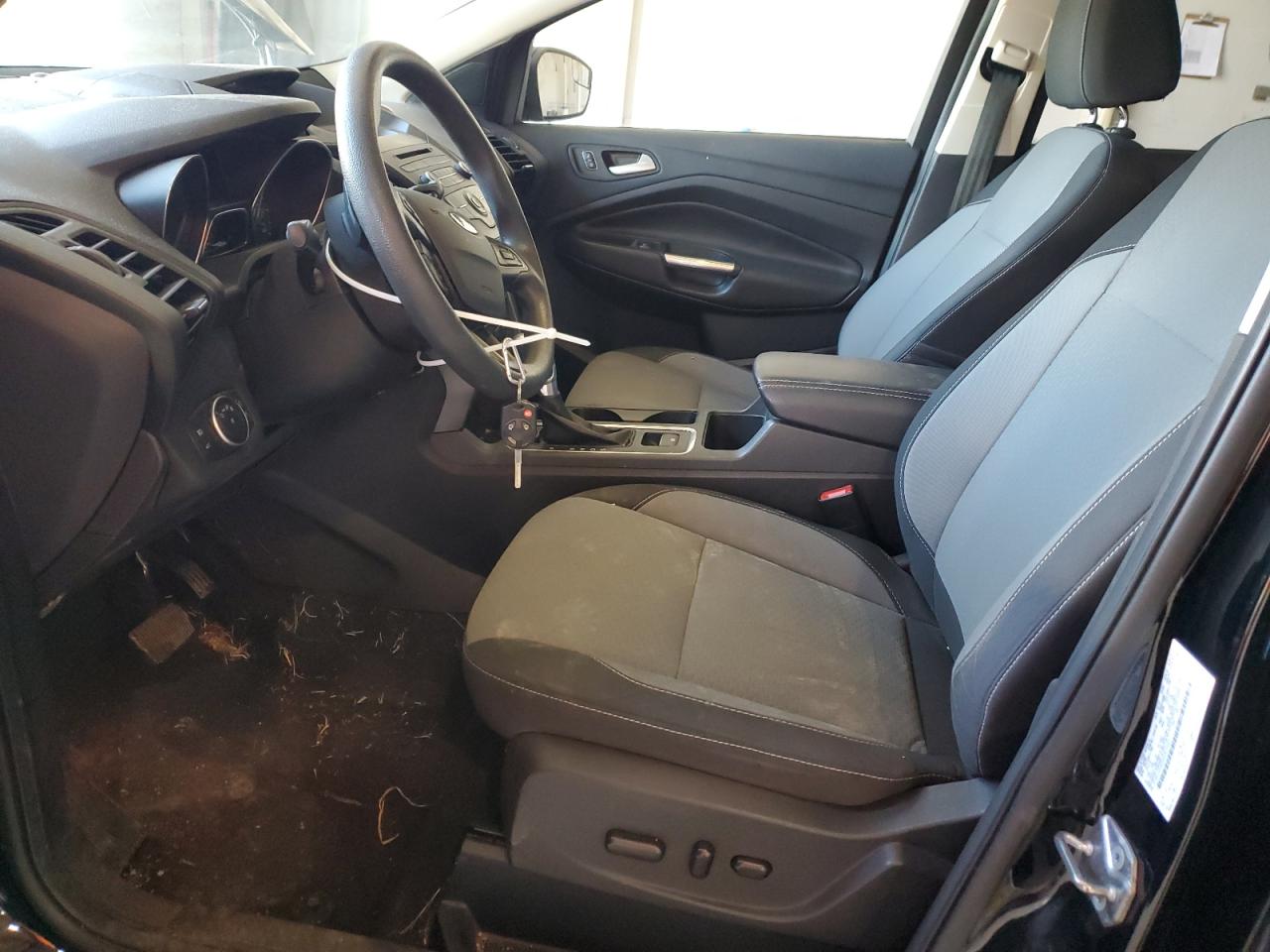 2017 Ford Escape Se VIN: 1FMCU0GD5HUE71023 Lot: 92867725