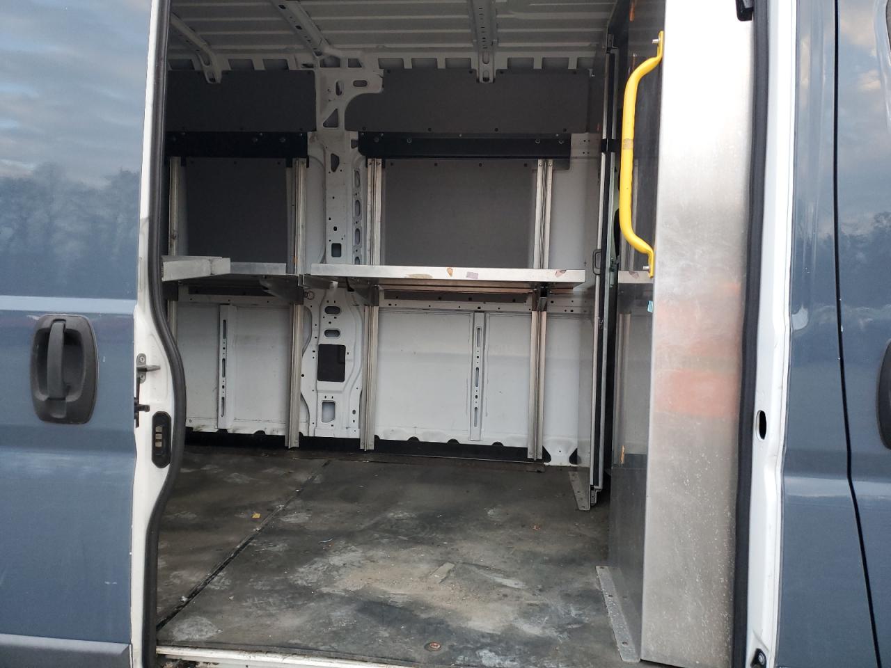 2018 Ram Promaster 2500 2500 High VIN: 3C6TRVDG3JE159540 Lot: 90931615