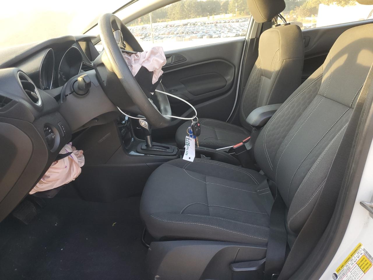 2019 Ford Fiesta Se VIN: 3FADP4BJ4KM105981 Lot: 91083825