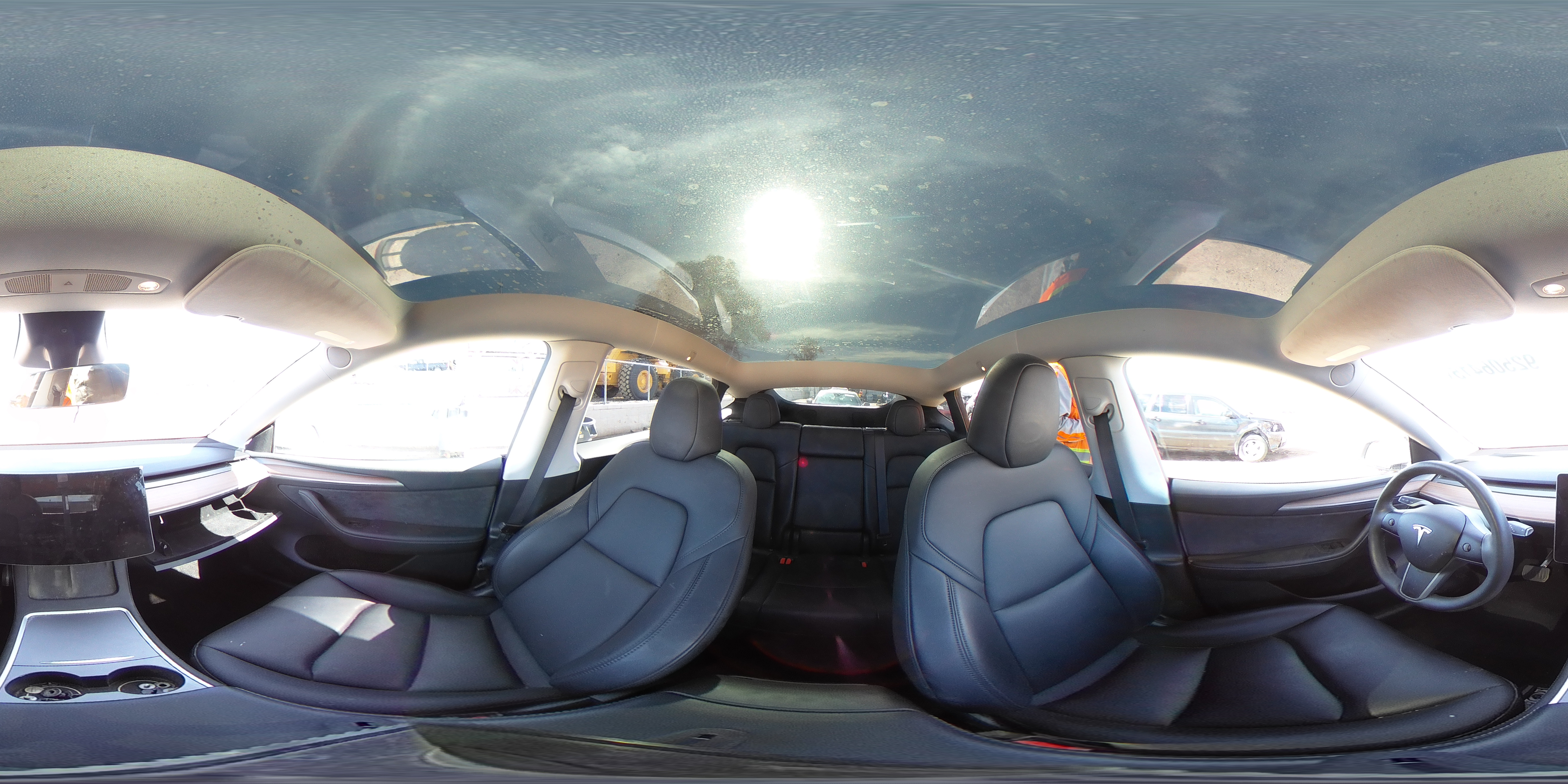 2025 Tesla Model Y VIN: 7SAYGDED0SF245700 Lot: 92506415