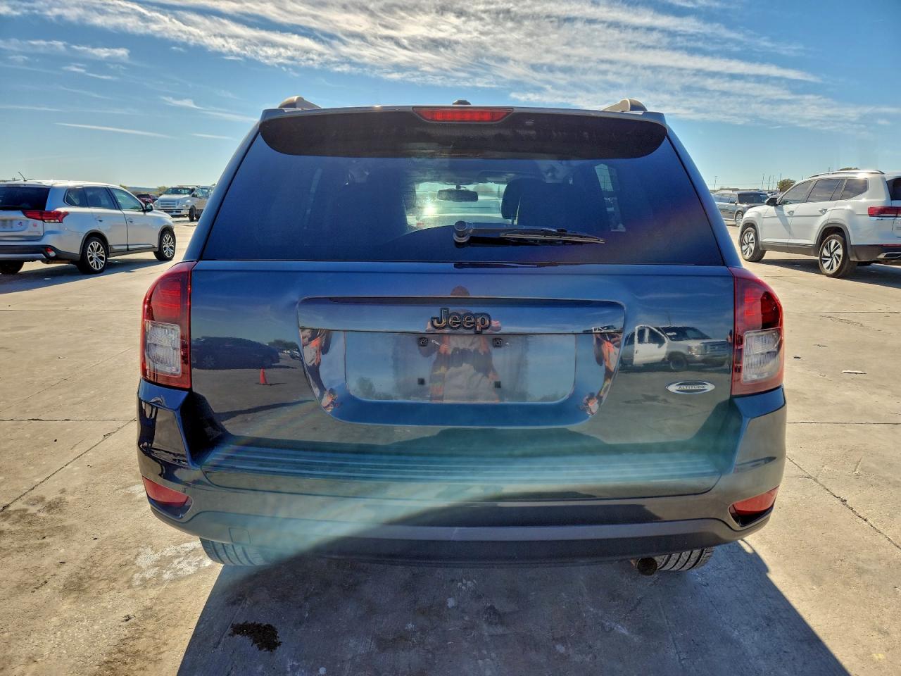 2014 Jeep Compass Sport VIN: 1C4NJCBAXED666633 Lot: 94362135