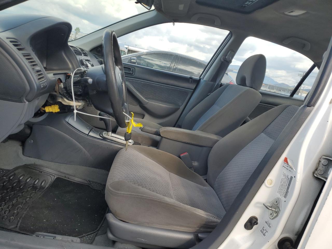 2004 Honda Civic Dx Vp VIN: 2HGES16334H555504 Lot: 93862005