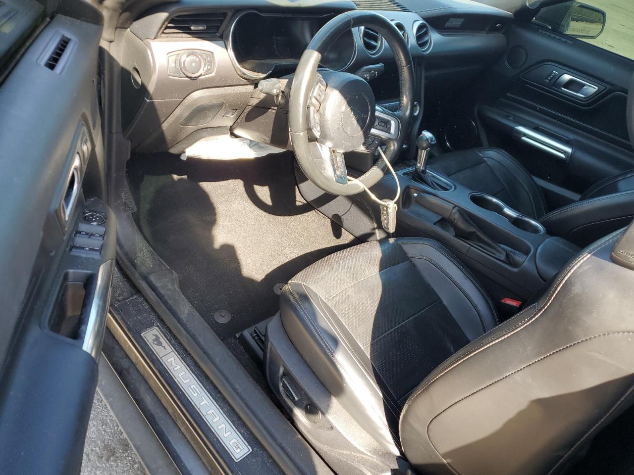 2019 Ford Mustang VIN: 1FATP8UH0K5172306 Lot: 93475865