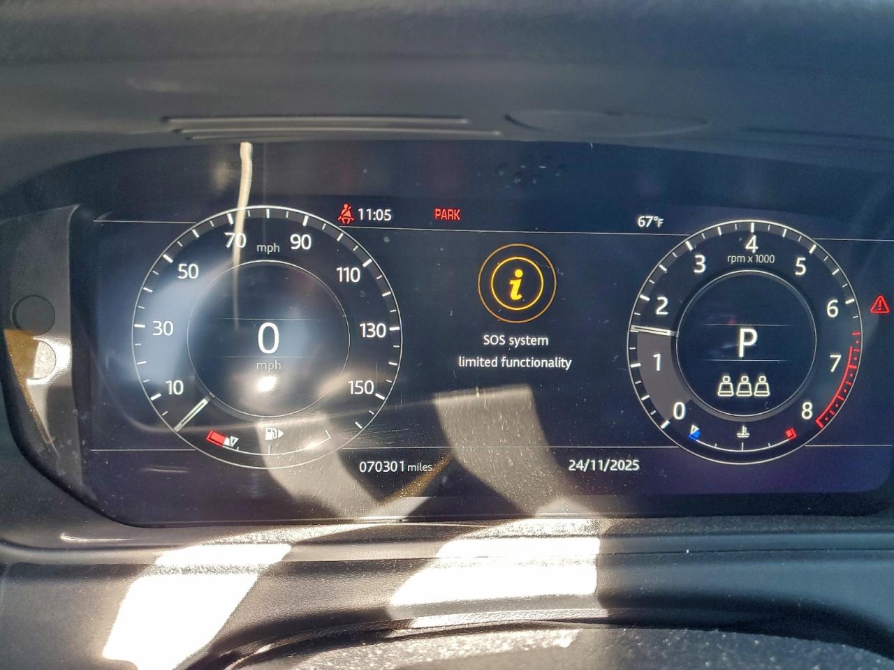 2019 Land Rover Range Rover Velar S VIN: SALYB2EX2KA786923 Lot: 94195095