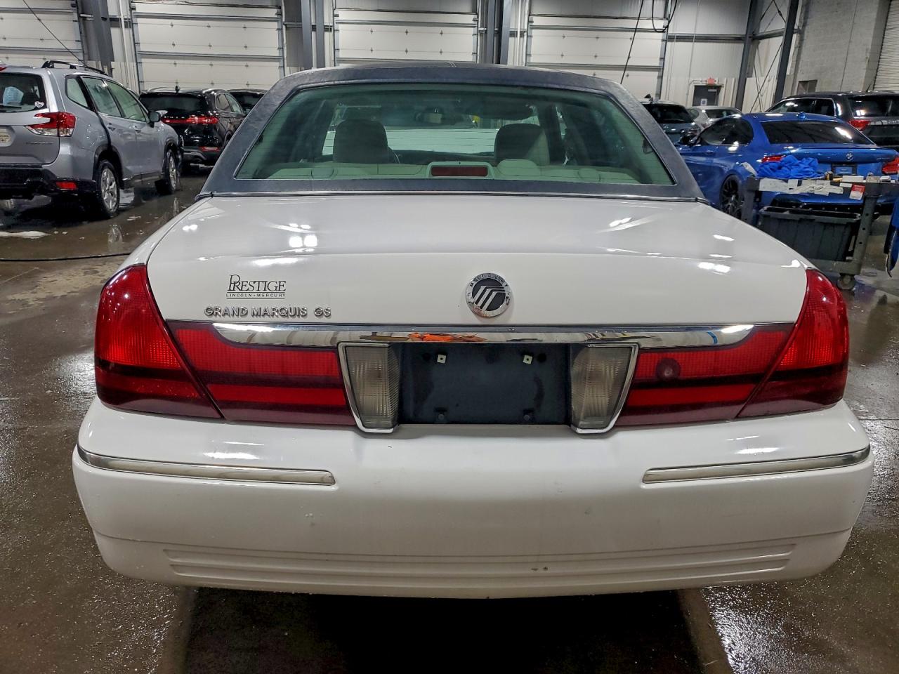 2004 Mercury Grand Marquis Gs VIN: 2MEFM74WX4X605834 Lot: 94554815