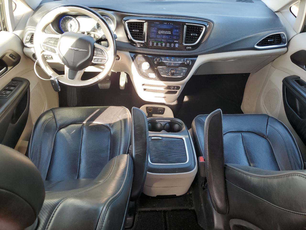 2017 Chrysler Pacifica Limited VIN: 2C4RC1GG1HR804350 Lot: 92248025