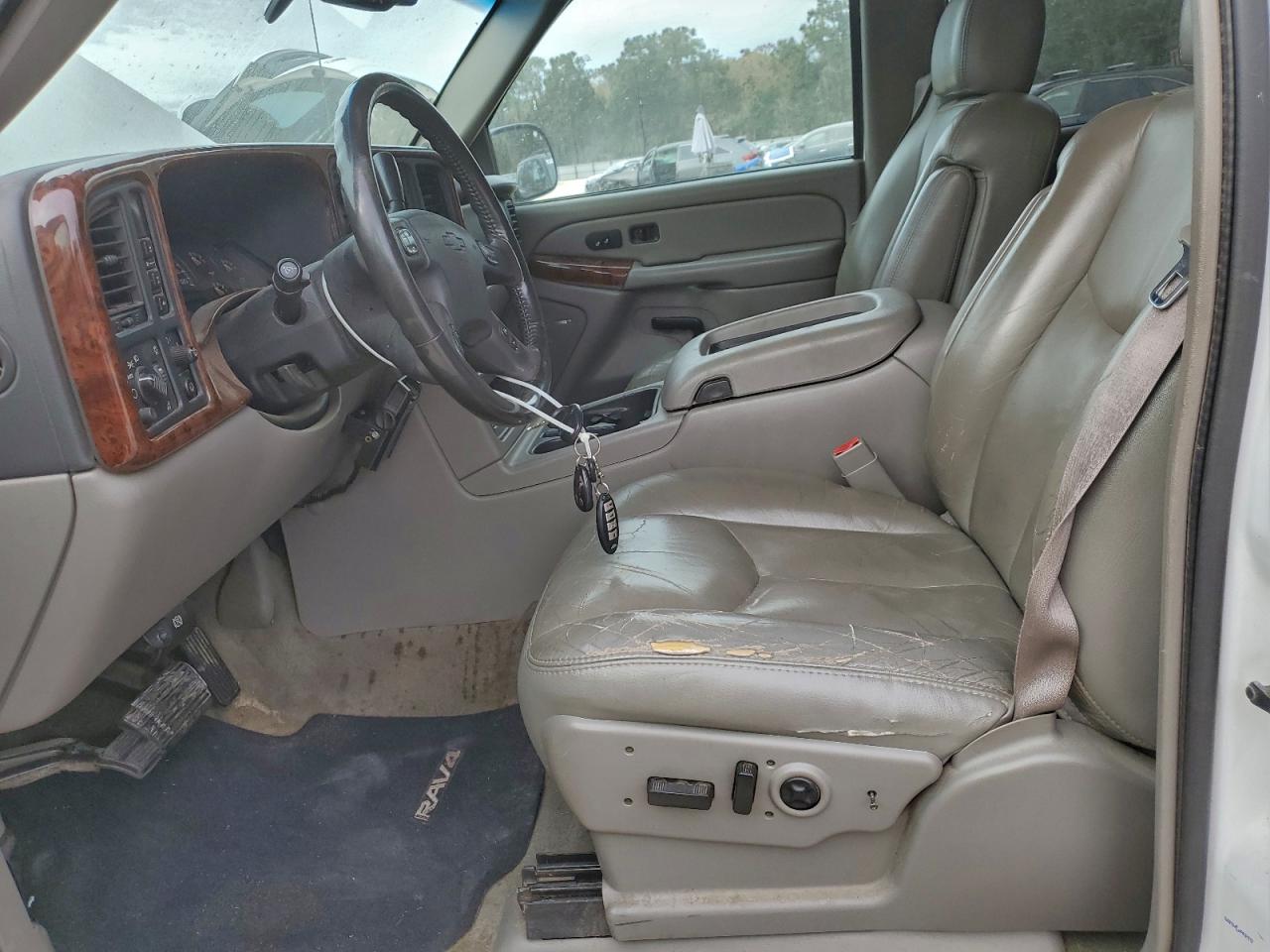 2004 Chevrolet Tahoe K1500 VIN: 1GNEK13ZX4R129159 Lot: 94334405