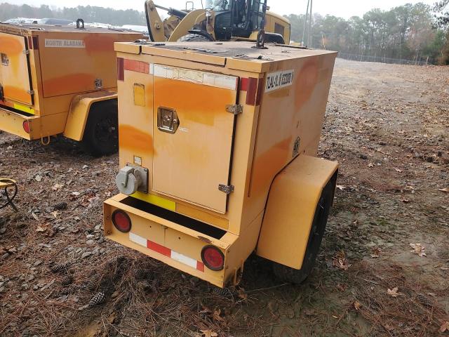  FENEX GENERATOR 2004 Оранжевый