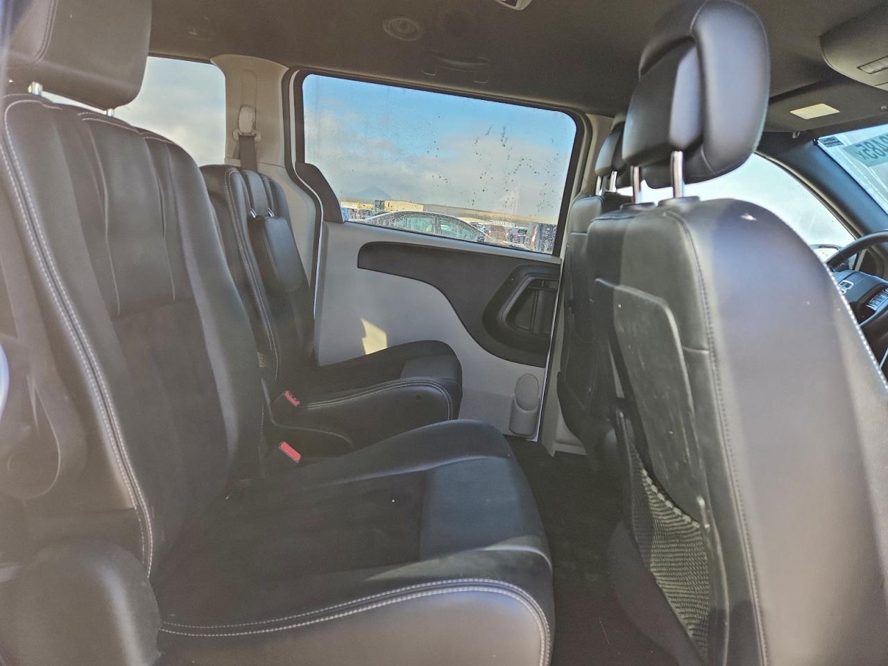 2018 Dodge Grand Caravan Sxt VIN: 2C4RDGCG2JR222530 Lot: 93673485