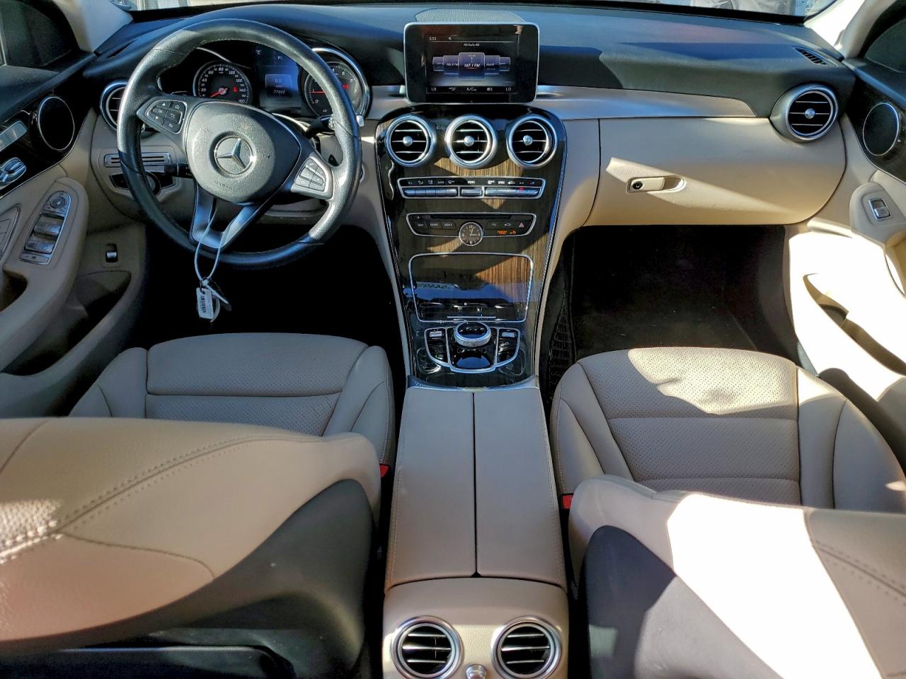 2017 Mercedes-Benz C 300 VIN: 55SWF4JB7HU219517 Lot: 94492915