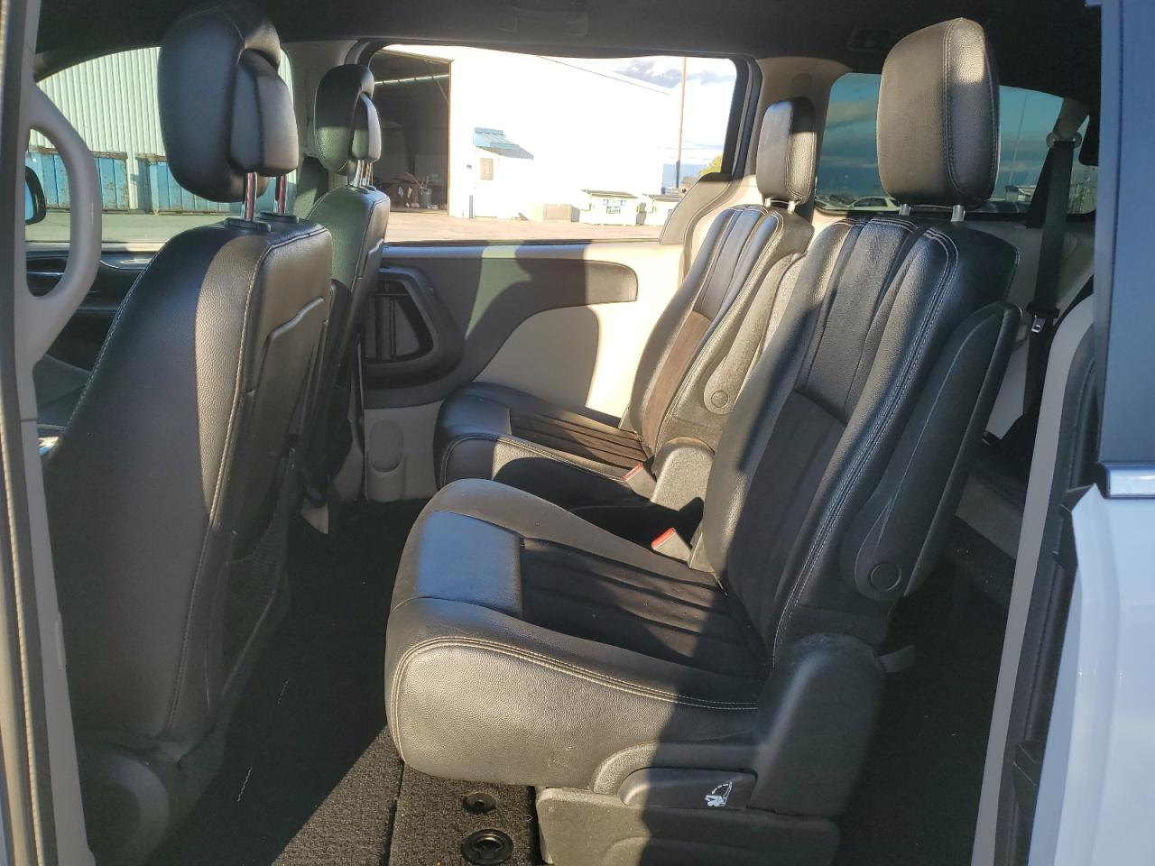 2019 Dodge Grand Caravan Sxt VIN: 2C4RDGCG5KR558058 Lot: 93247425