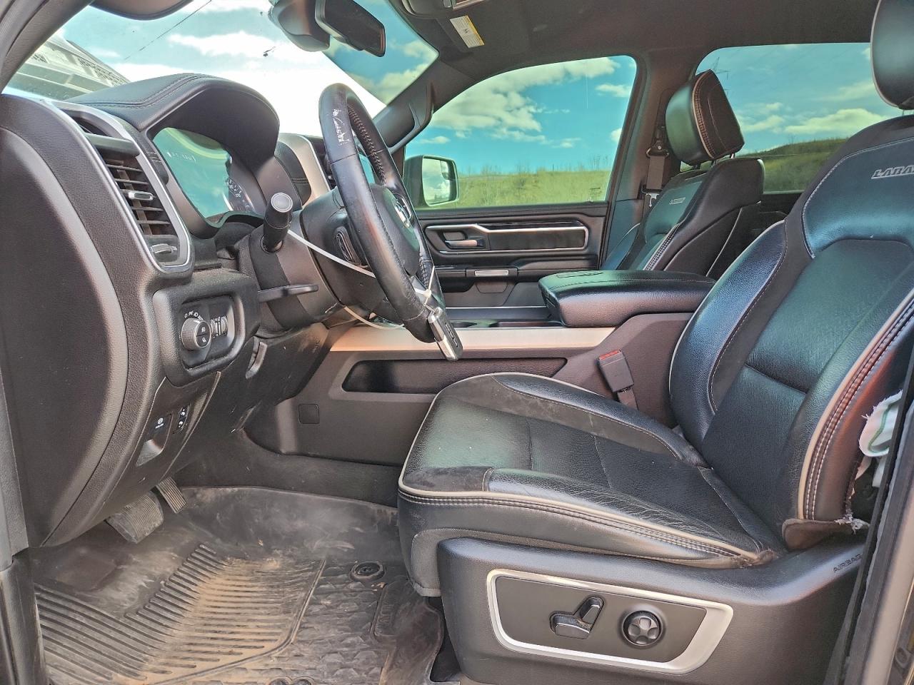 2019 Ram 1500 Laramie VIN: 1C6SRFJT8KN814369 Lot: 93871045