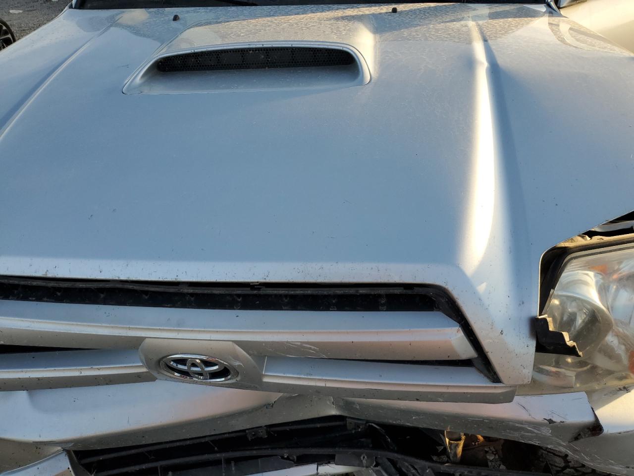 2004 Toyota 4Runner Sr5 VIN: JTEBT14R040039185 Lot: 91885215