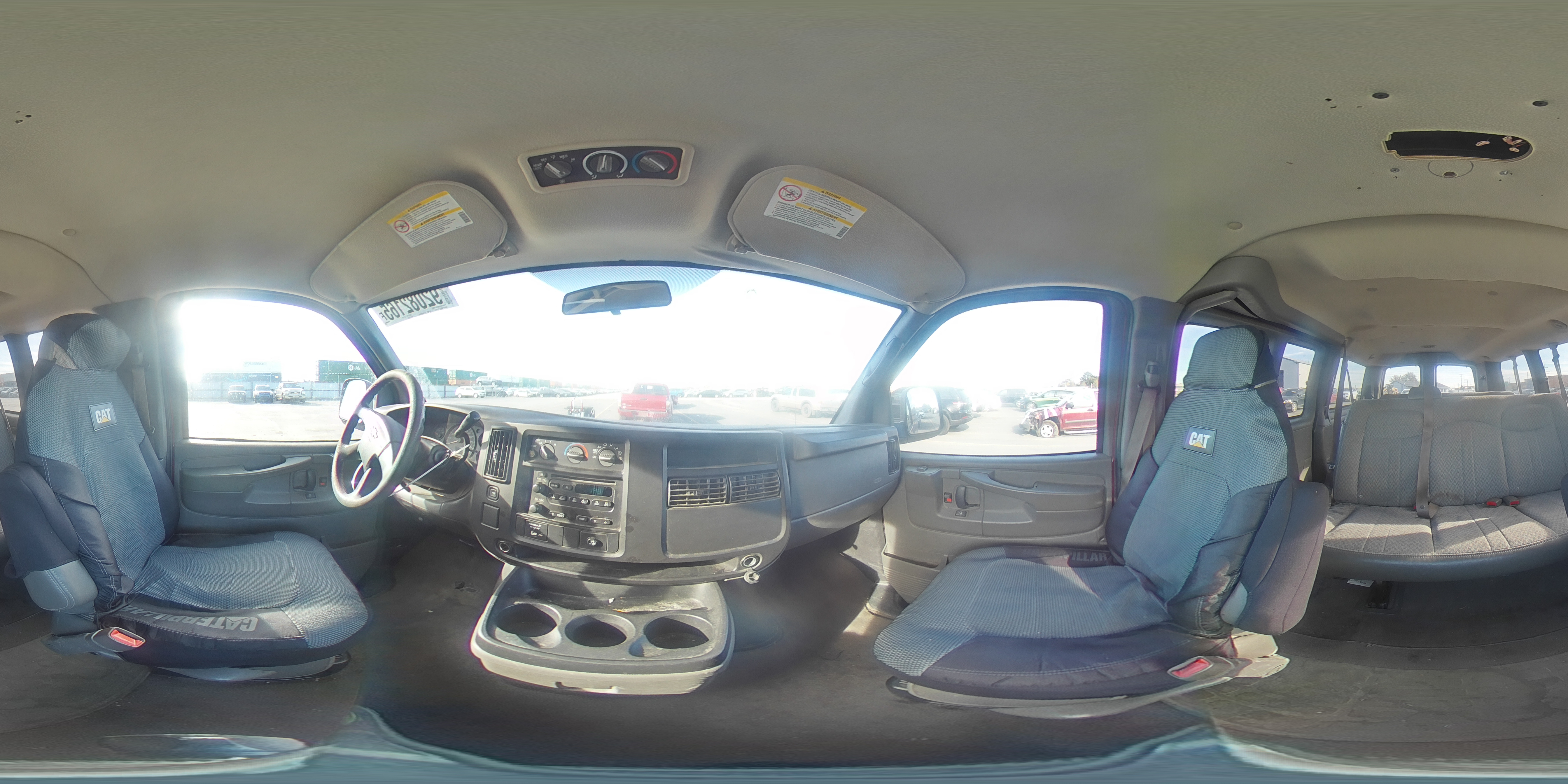 2006 Chevrolet Express G3500 VIN: 1GAHG35U861272142 Lot: 92082165