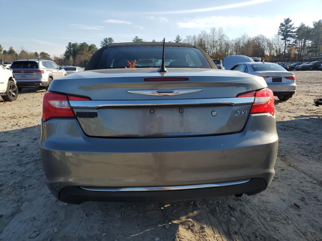 2012 Chrysler 200 Touring VIN: 1C3BCBEB5CN229436 Lot: 92327185