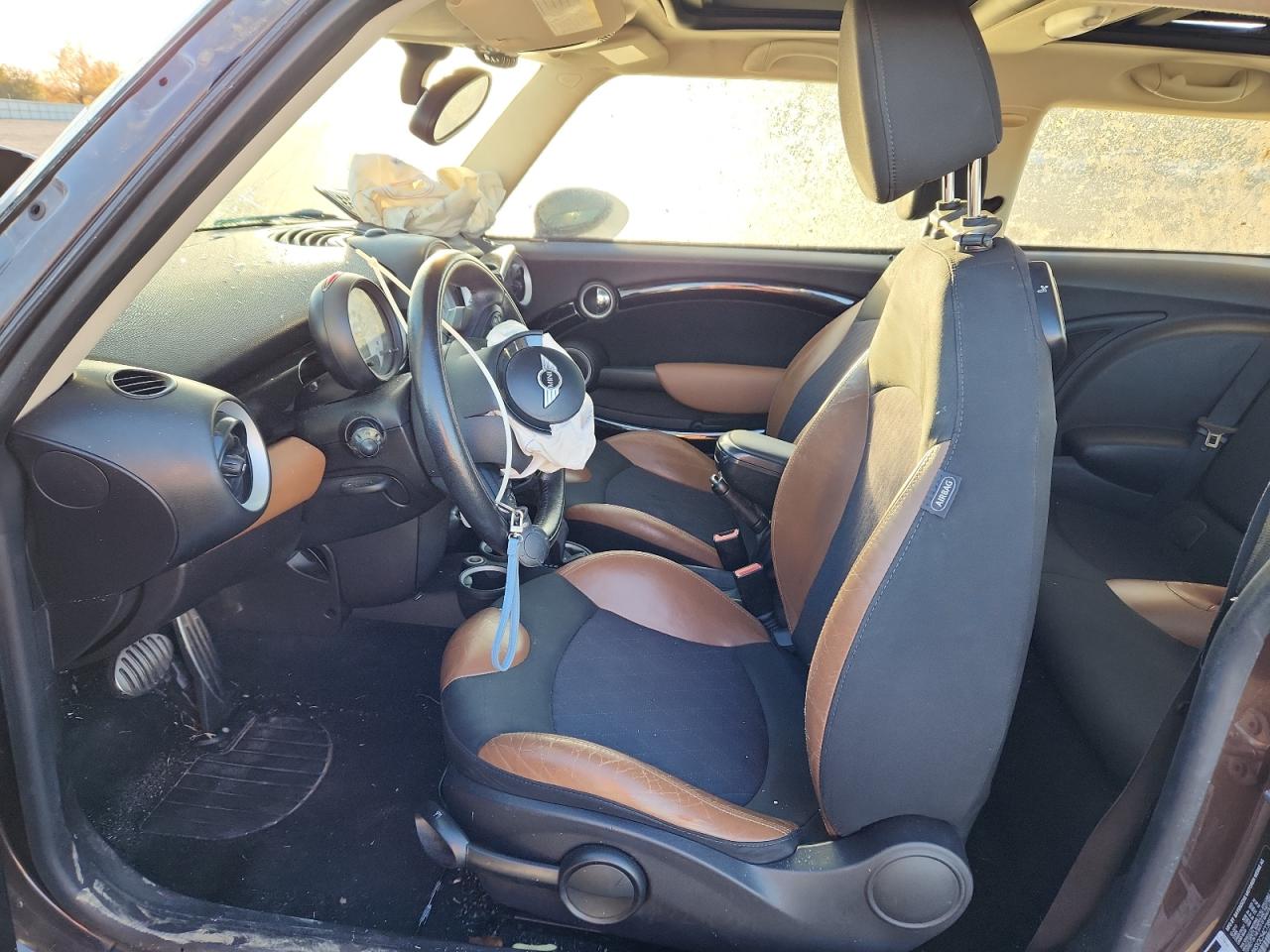 2012 Mini Cooper S VIN: WMWSV3C54CT385825 Lot: 92402975