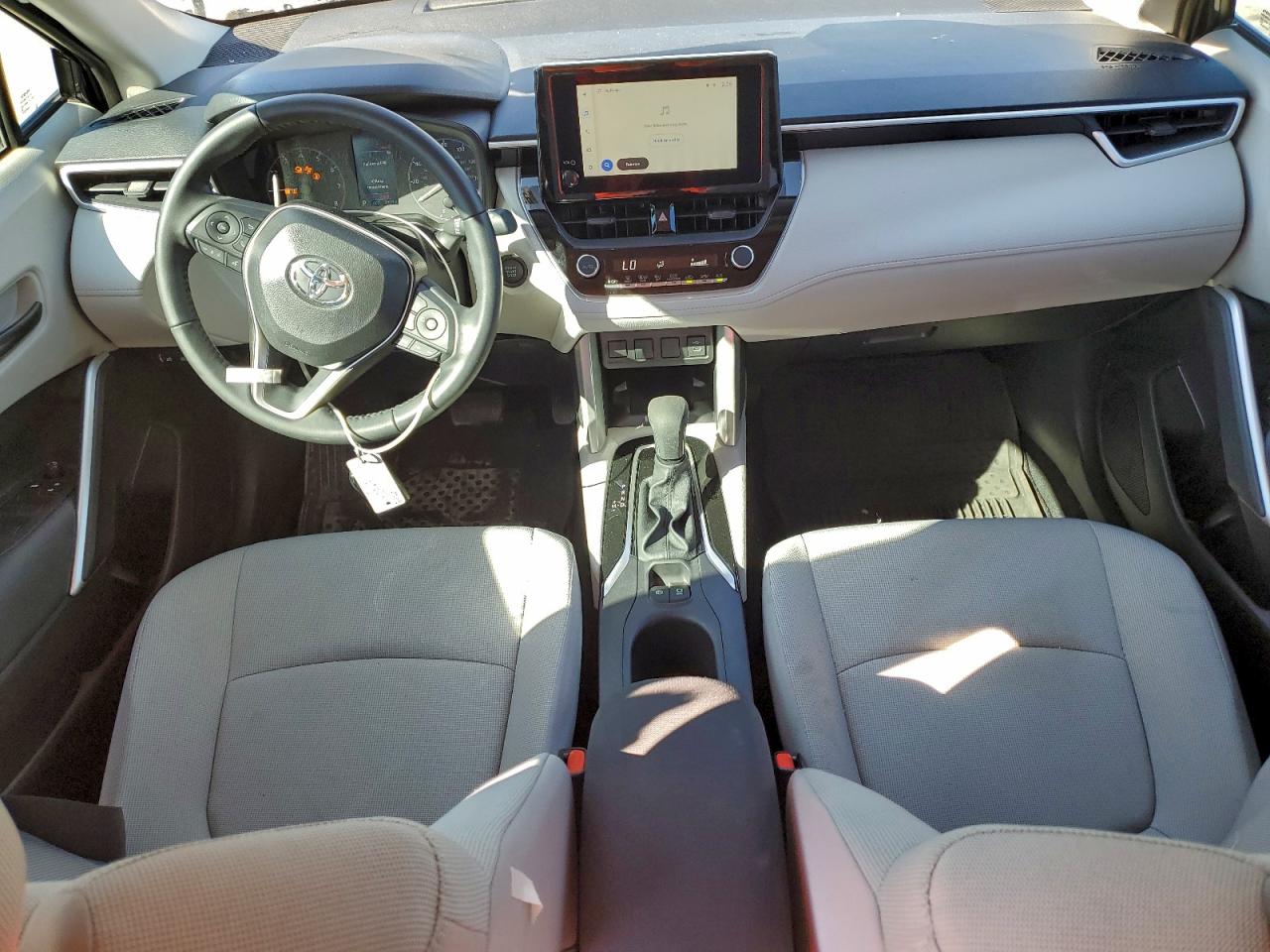 2025 Toyota Corolla Cross Le VIN: 7MUCAAAG7SV139415 Lot: 91227255