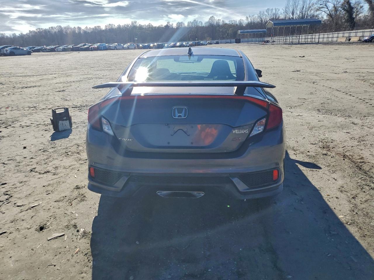 2018 Honda Civic Si VIN: 2HGFC3A58JH757434 Lot: 94351535