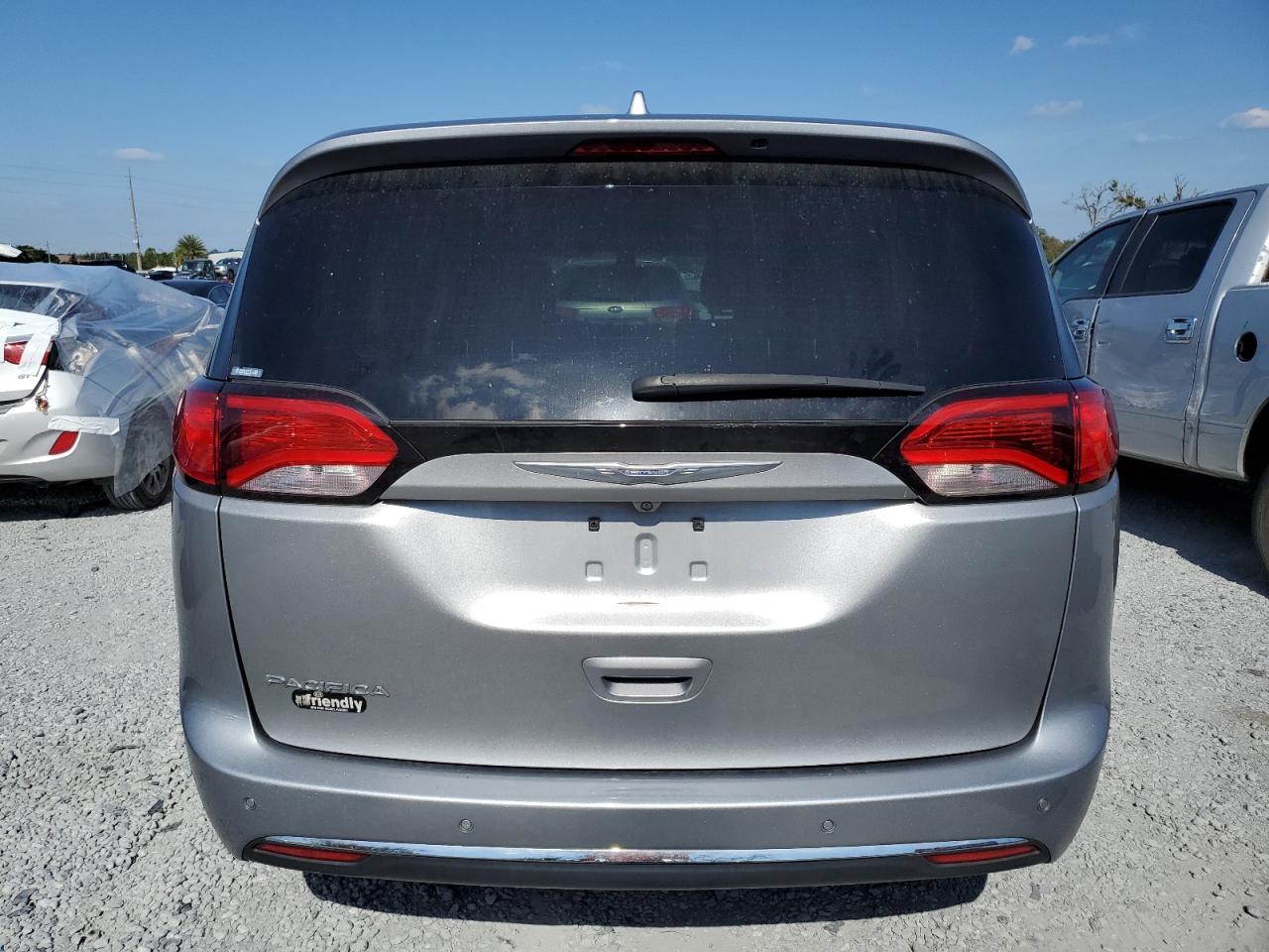 2017 Chrysler Pacifica Touring L VIN: 2C4RC1BG3HR795500 Lot: 93753775