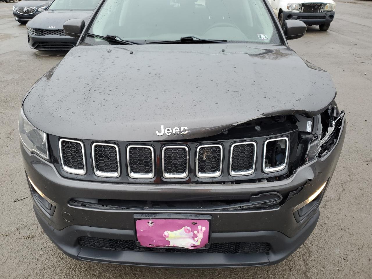 2017 Jeep Compass Latitude VIN: 3C4NJDBB3HT642459 Lot: 93000735