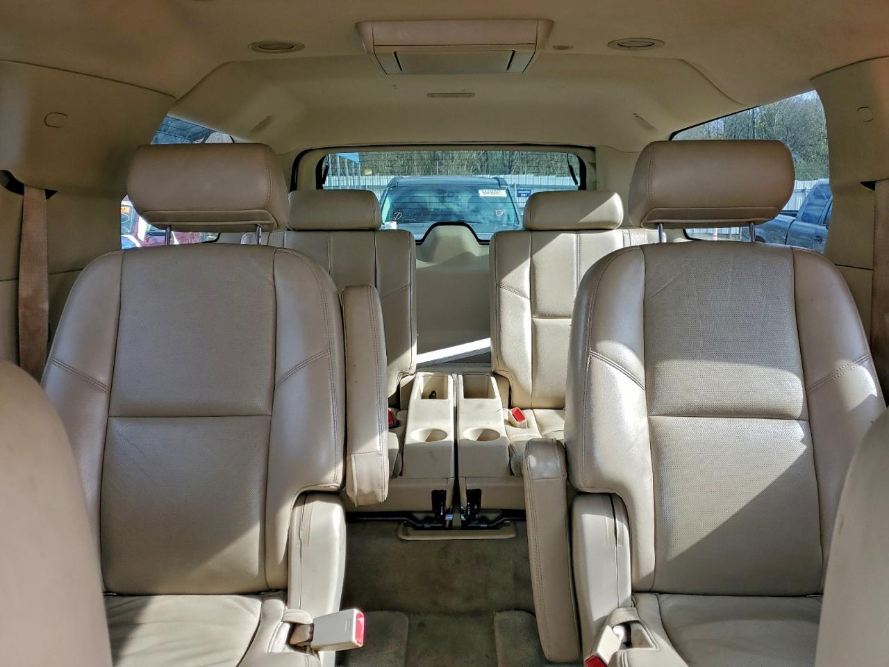 2010 GMC Yukon Xl Denali VIN: 1GKUKMEF6AR136733 Lot: 94470885