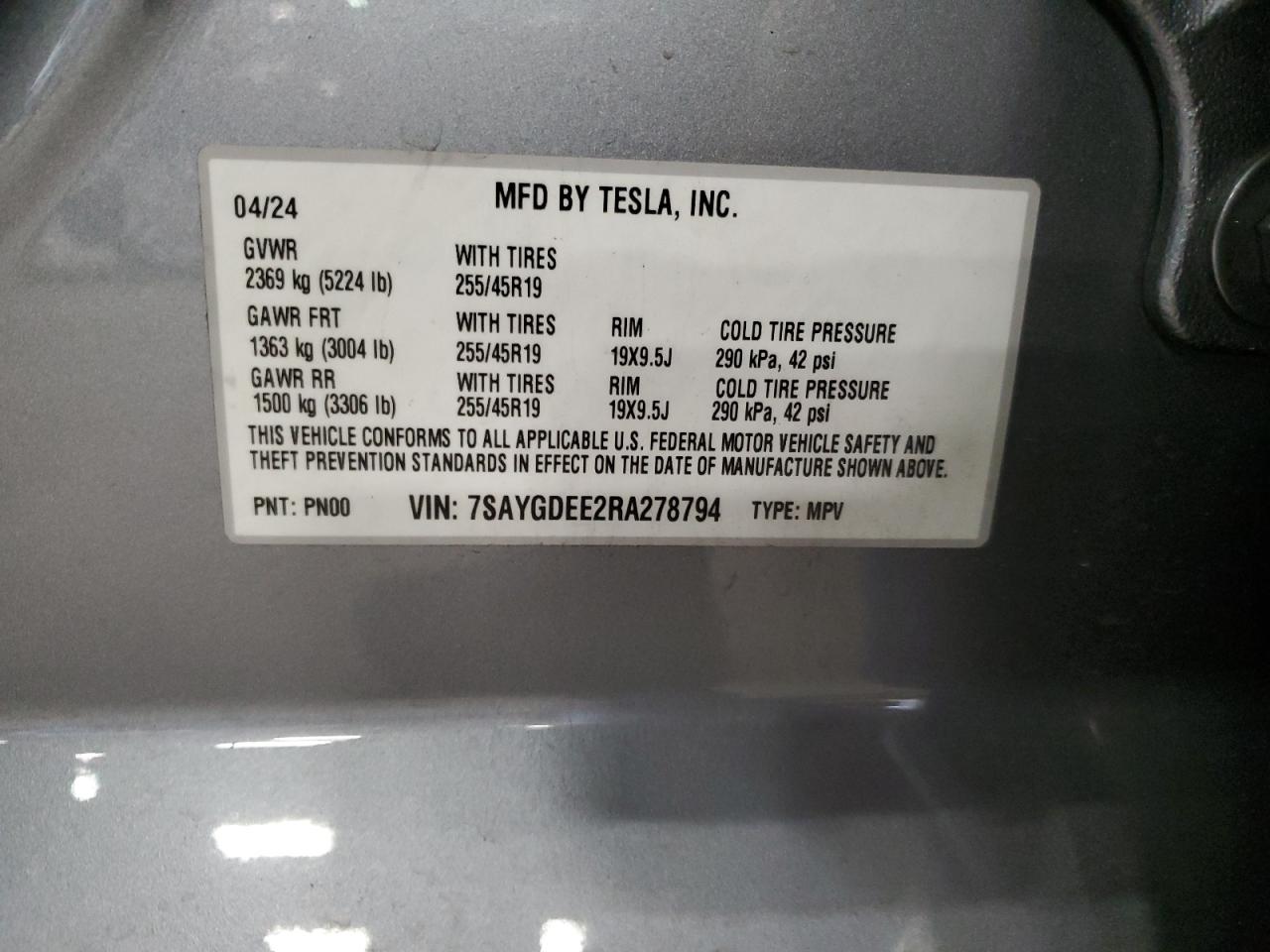 2024 Tesla Model Y VIN: 7SAYGDEE2RA278794 Lot: 92500895