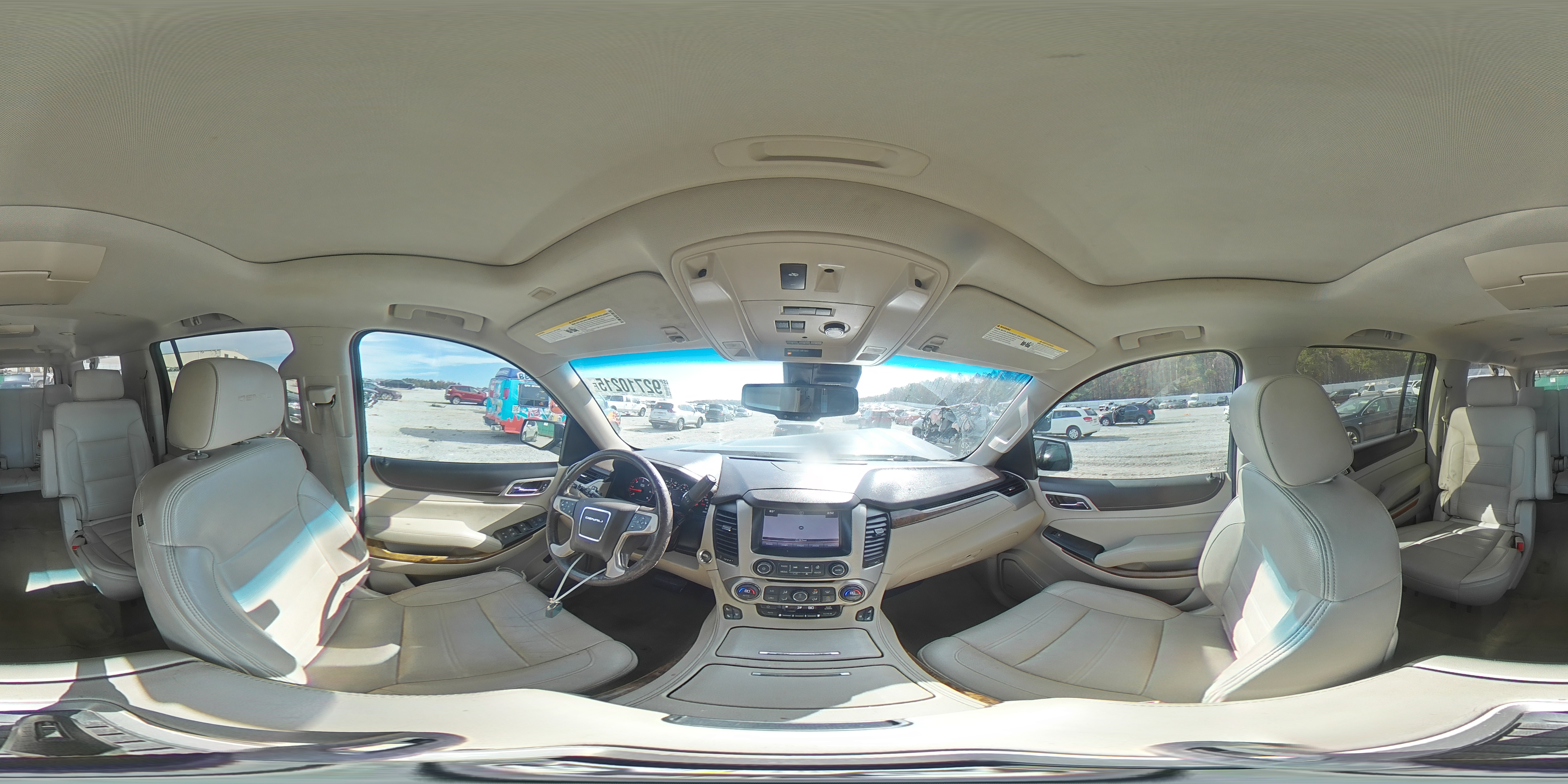 2016 GMC Yukon Xl Denali VIN: 1GKS2HKJ9GR115388 Lot: 92710215