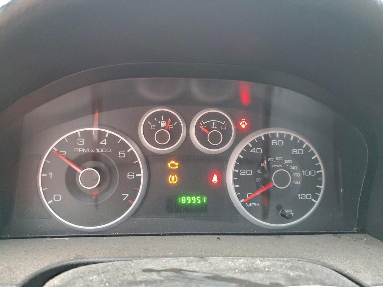 2008 Ford Fusion S VIN: 3FAHP06ZX8R271587 Lot: 94348985