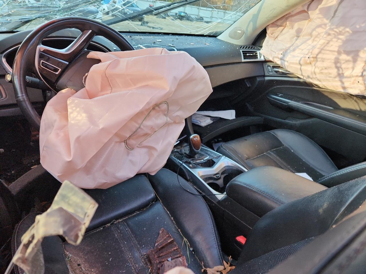 2016 Cadillac Srx Performance Collection VIN: 3GYFNCE36GS506266 Lot: 92273475