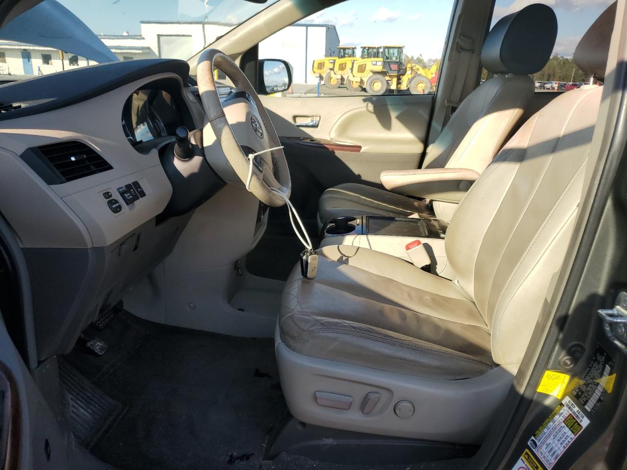 2012 Toyota Sienna Xle VIN: 5TDYK3DC9CS210309 Lot: 91197995