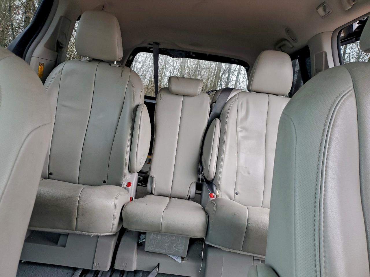 2014 Toyota Sienna Xle VIN: 5TDYK3DC2ES525245 Lot: 94188535