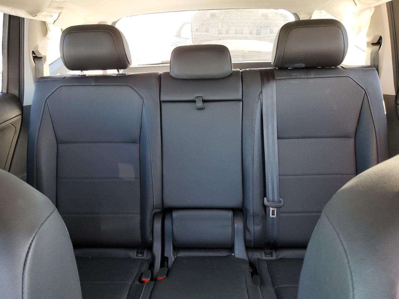 2018 Volkswagen Tiguan Se VIN: 3VV3B7AX9JM161426 Lot: 90692435