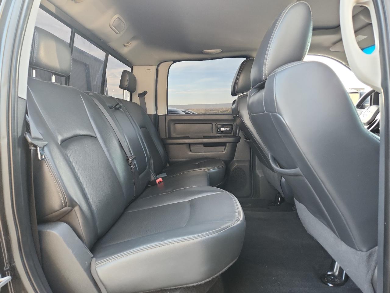 2010 Dodge Ram 1500 VIN: 1D7RV1CT3AS256665 Lot: 92377945