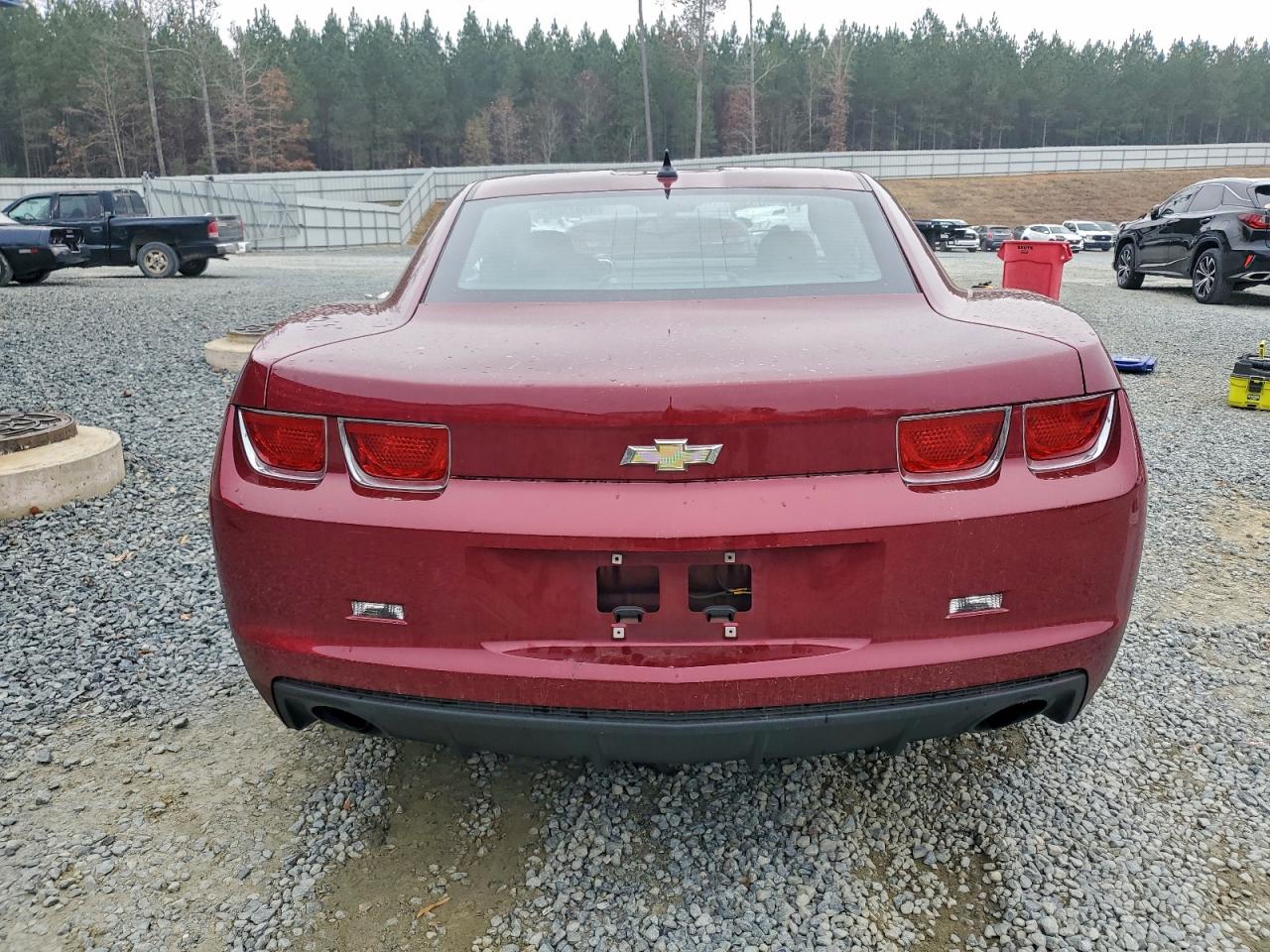 2010 Chevrolet Camaro Lt VIN: 2G1FB1EV0A9120878 Lot: 93923525