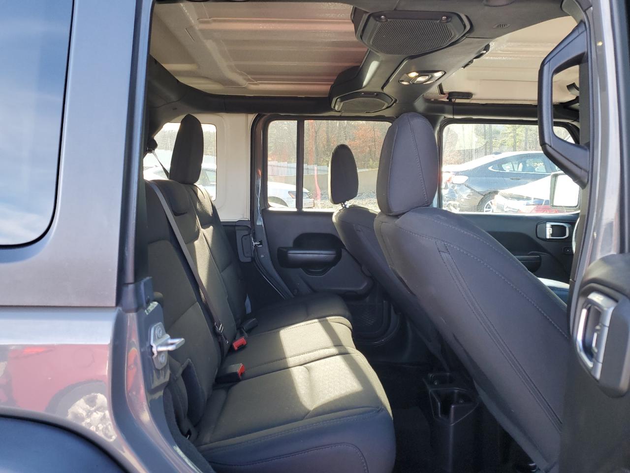 2020 Jeep Wrangler Unlimited Sport VIN: 1C4HJXDG4LW205922 Lot: 93506555