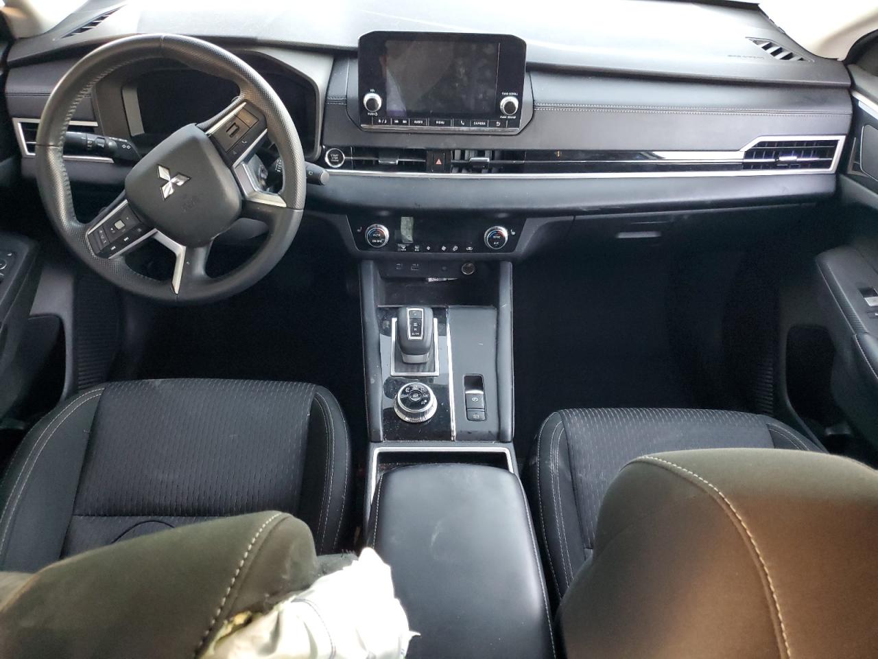 2022 Mitsubishi Outlander Se VIN: JA4J3UA8XNZ010944 Lot: 92040625