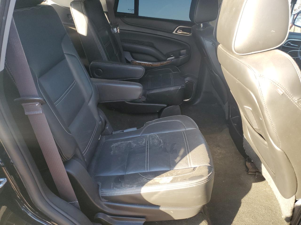 2015 GMC Yukon Denali VIN: 1GKS1CKJ8FR705893 Lot: 92715185