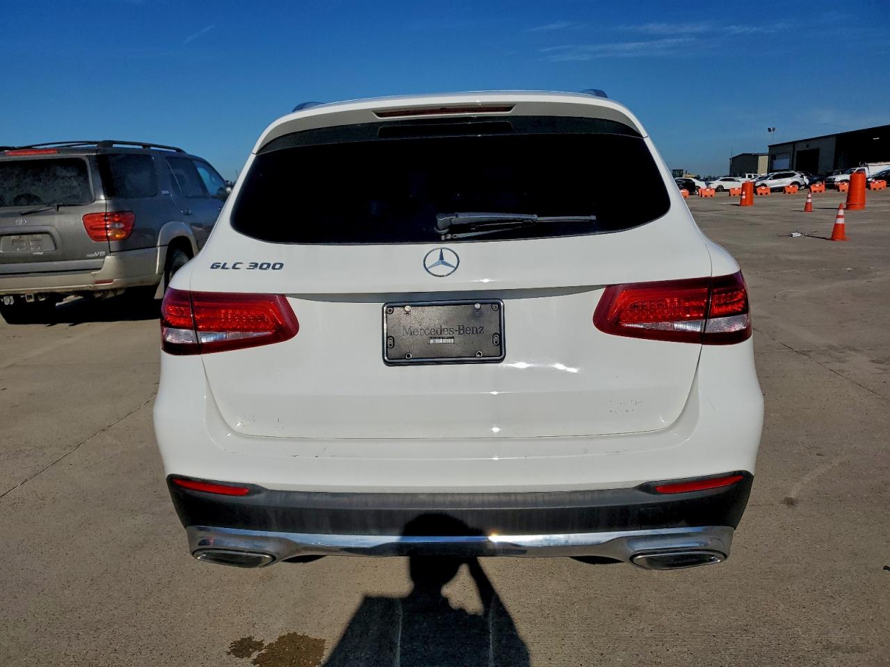 2018 Mercedes-Benz Glc 300 VIN: WDC0G4JBXJV099556 Lot: 94121085
