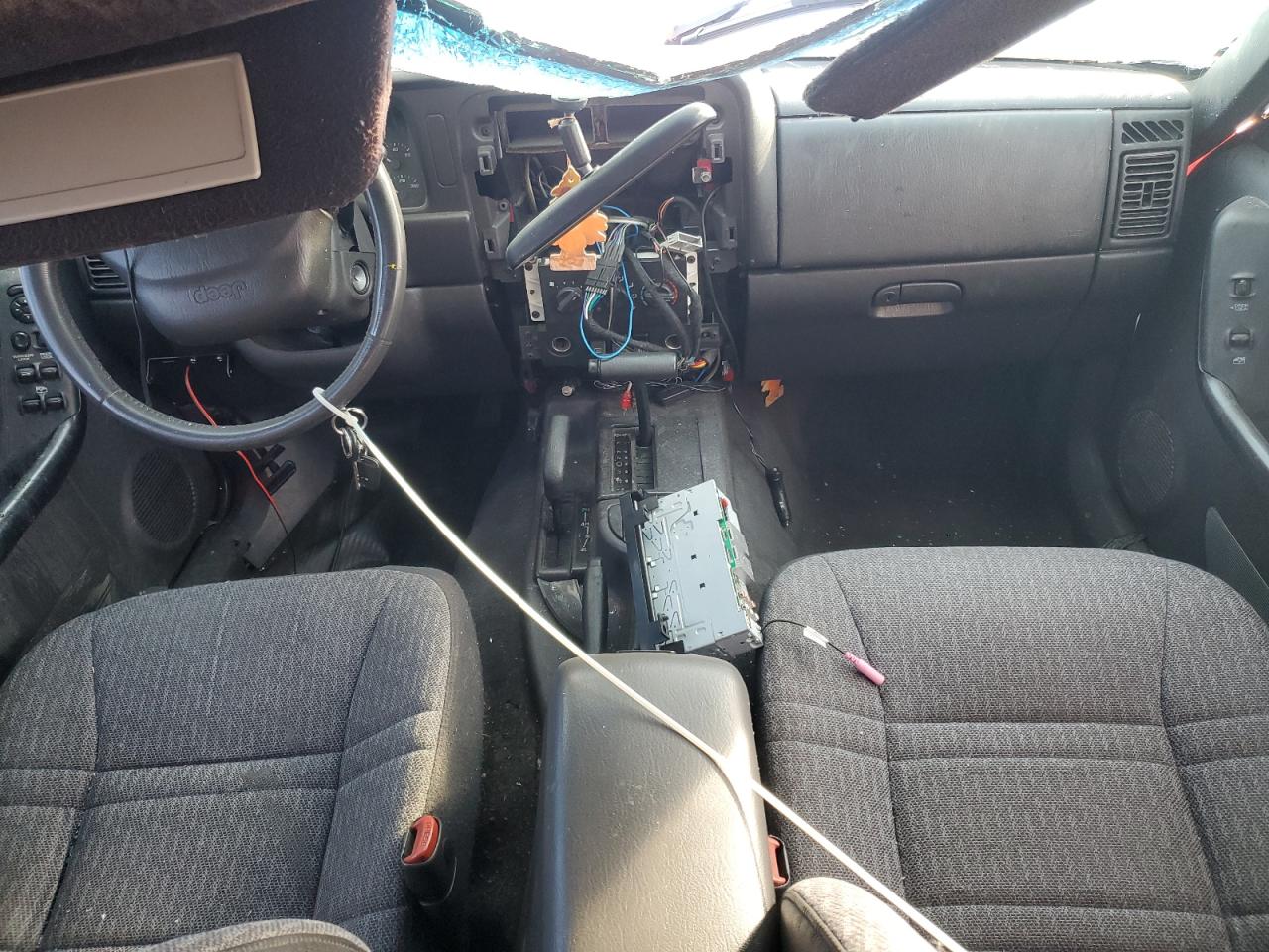 2001 Jeep Cherokee Sport VIN: 1J4FF48S31L549868 Lot: 91237485