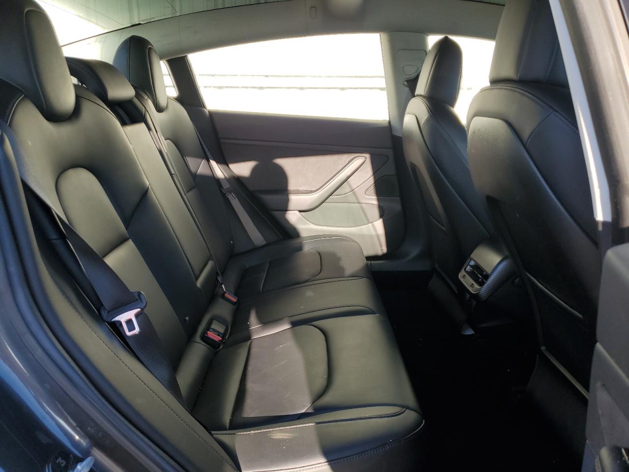 2018 Tesla Model 3 VIN: 5YJ3E1EA8JF007853 Lot: 91771435