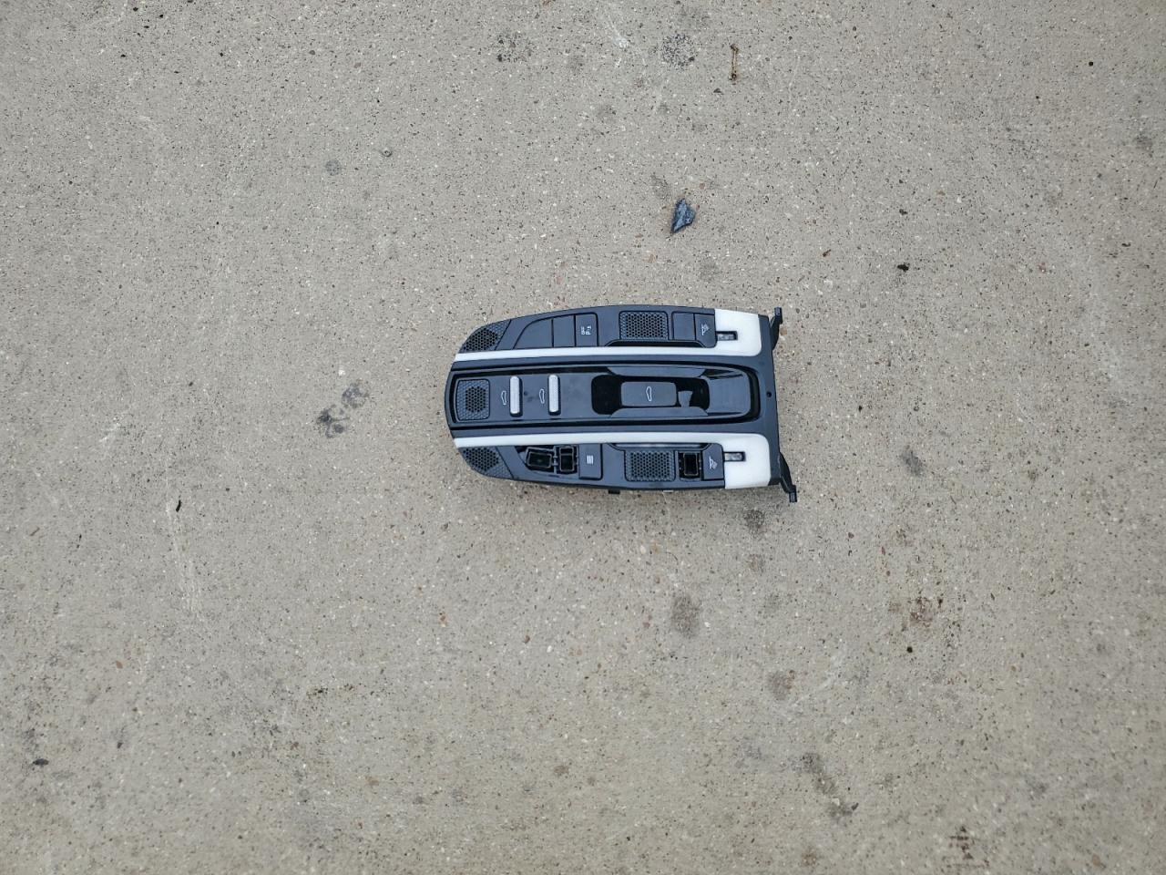 2019 Porsche Panamera Base VIN: WP0AA2A74KL100774 Lot: 93745445