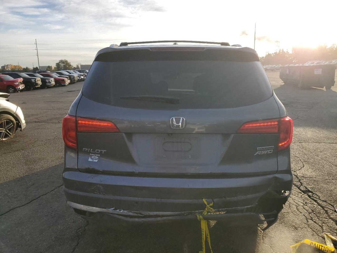 2017 Honda Pilot Touring VIN: 5FNYF6H90HB035514 Lot: 91133475