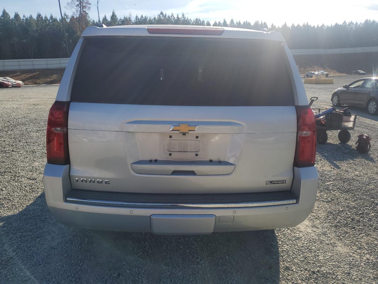 2018 Chevrolet Tahoe C1500 Premier VIN: 1GNSCCKC0JR104484 Lot: 93658455