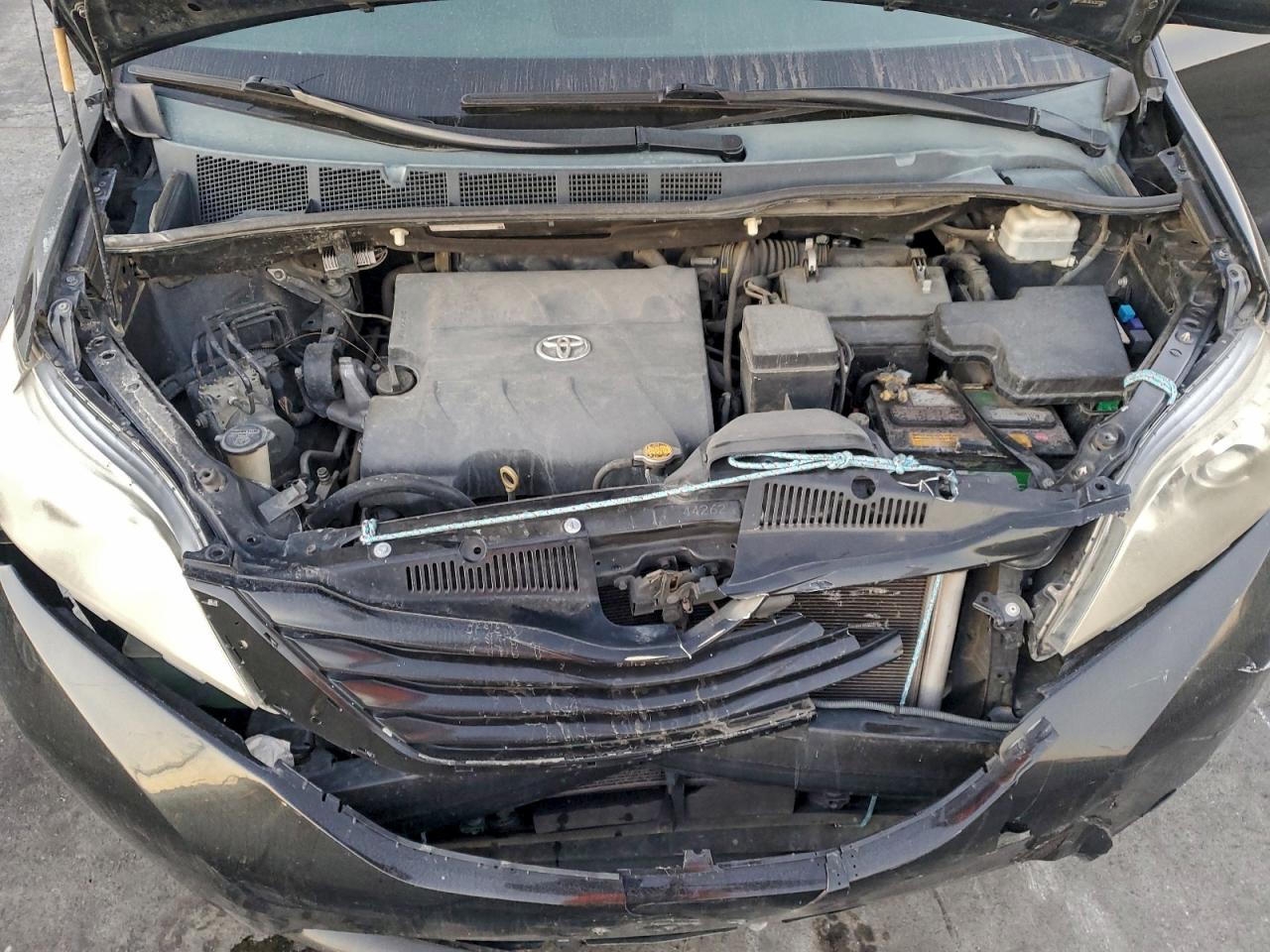 2012 Toyota Sienna Le VIN: 5TDKK3DC4CS272934 Lot: 93997365