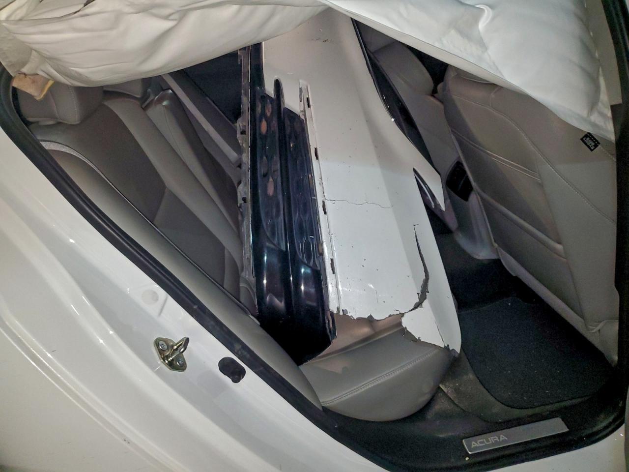 2016 Acura Tlx VIN: 008538 Lot: 94813045