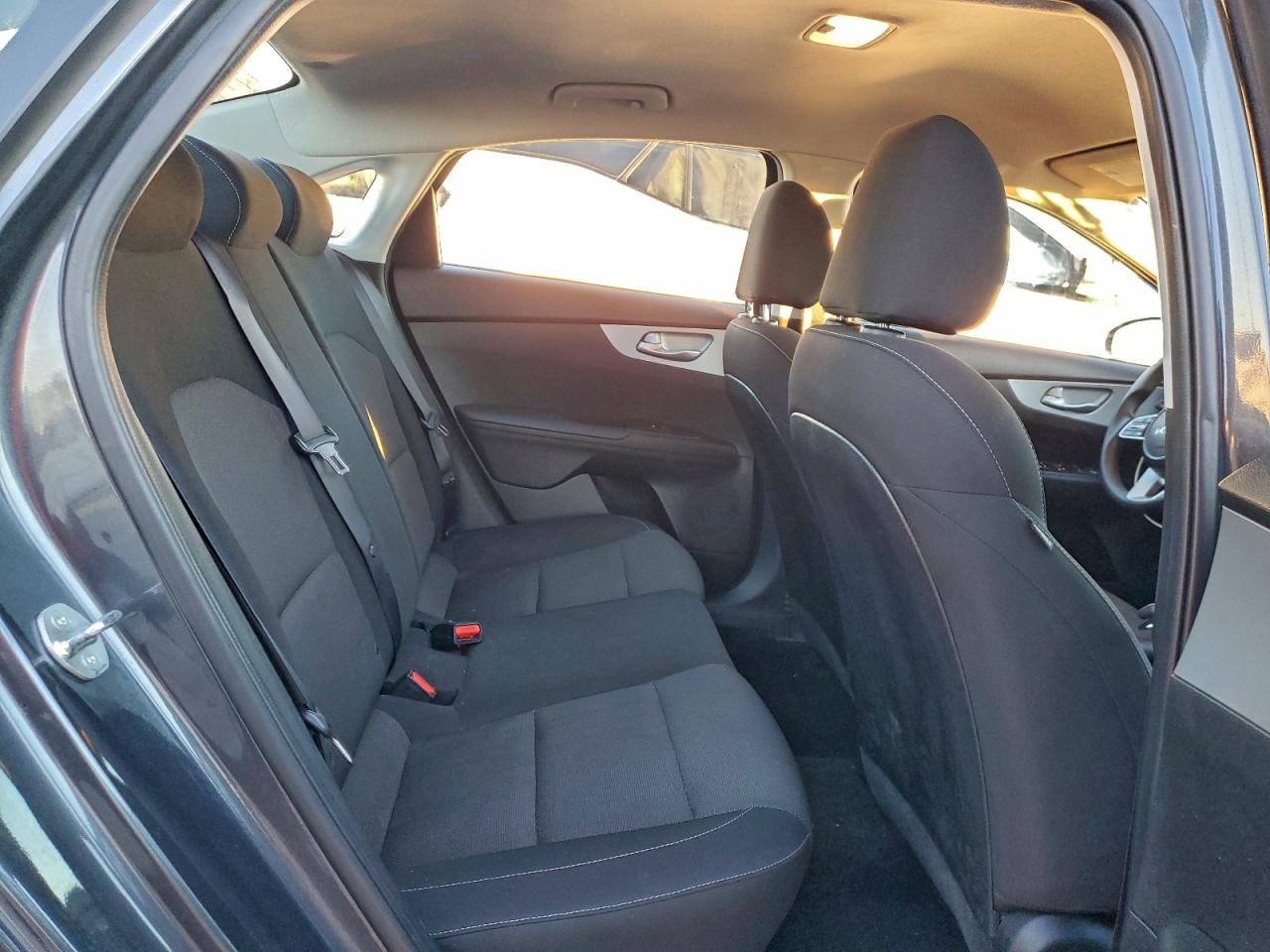 2023 Kia Forte Lx VIN: 3KPF24AD0PE631751 Lot: 94143425