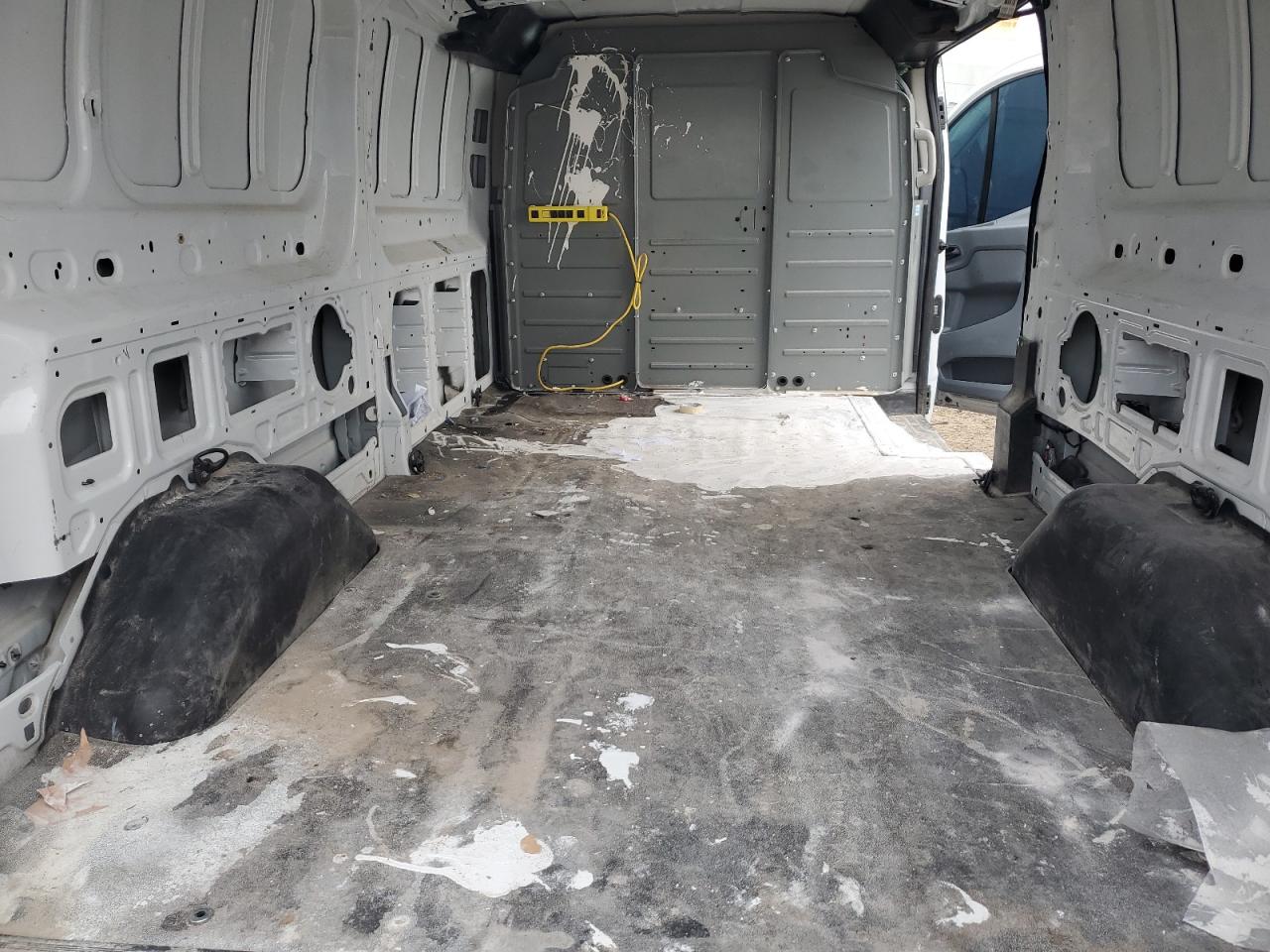 2017 Ford Transit T-150 Delivery Van VIN: 1FTYE2YM8HKB54821 Lot: 93559885