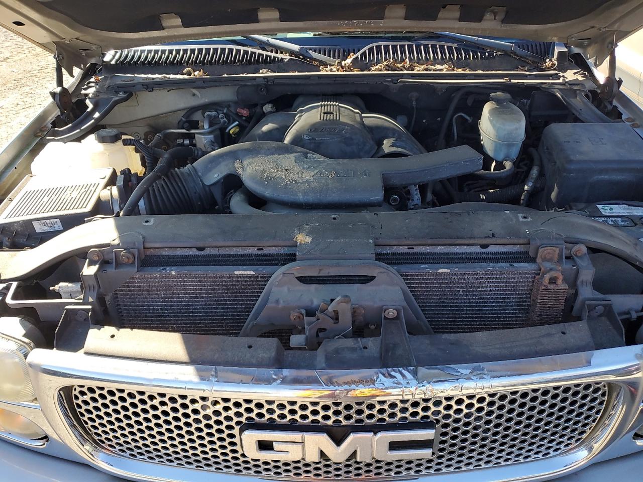 2004 GMC Yukon Denali VIN: 1GKEK63U34J200697 Lot: 91815575